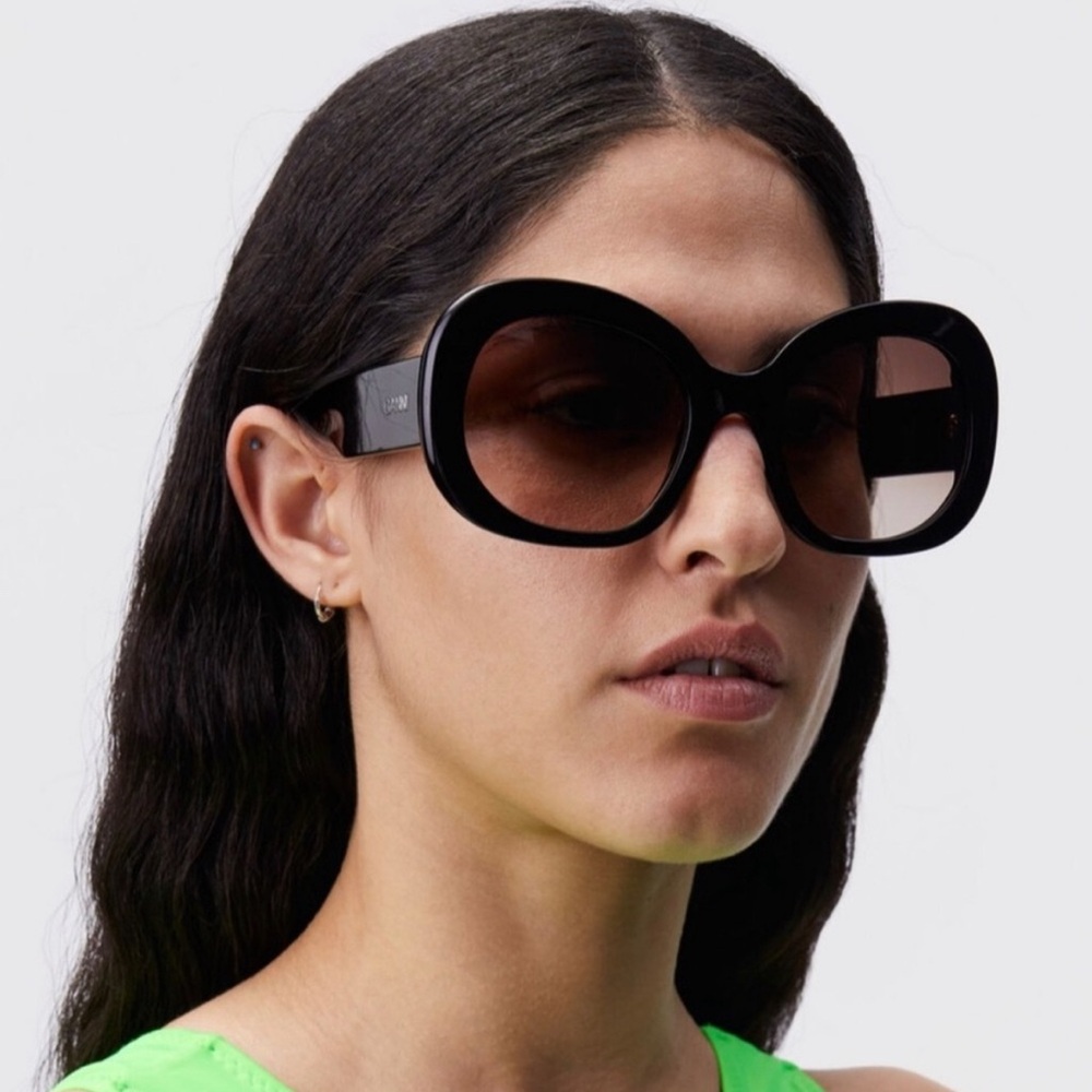 Ganni Black Butterfly-Frame Oversized Sunglasses